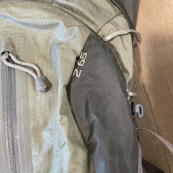 Gregory Z65 hiking backpack main image 4